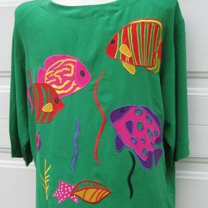 Size M First Impression green fish applique tunic